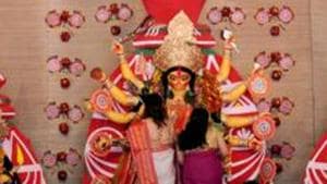 Idols of goddess Durga are being given the finishing touches ahead of the festival.(HT Photo) Idols of goddess Durga are being given the finishing touches ahead of the festival.(HT Photo)