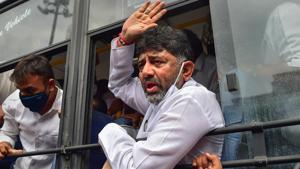 CBI raids are being conducted at Karnataka Congress leader DK Shivakumar’s premises.(PTI file photo) CBI raids are being conducted at Karnataka Congress leader DK Shivakumar’s premises.(PTI file photo)