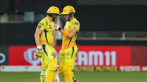 Chennai Super Kings players Shane Watson and Faf Du Plessis celebrate after defeating Kings XI Punjab during IPL 2020.(PTI) Chennai Super Kings players Shane Watson and Faf Du Plessis celebrate after defeating Kings XI Punjab during IPL 2020.(PTI)