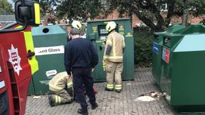 The rescuers working to save the ‘cat’.(Twitter/@AMCELL) The rescuers working to save the ‘cat’.(Twitter/@AMCELL)
