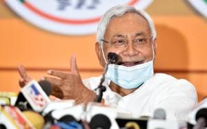 Bihar assembly election 2020: Chief Minister and JD(U )leader Nitish Kumar addresses a press conference on seats sharing arrangements with the NDA for assembly elections in Patna(HT Photo/Parwaz Khan) Bihar assembly election 2020: Chief Minister and JD(U )leader Nitish Kumar addresses a press conference on seats sharing arrangements with the NDA for assembly elections in Patna(HT Photo/Parwaz Khan)