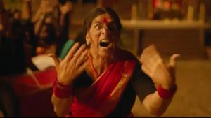 Laxmmi Bomb trailer: Akshay Kumar plays a transgender person in this horror comedy that also stars Kiara Advan Laxmmi Bomb trailer: Akshay Kumar plays a transgender person in this horror comedy that also stars Kiara Advan