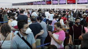 Even after spending hours in line, many tourists found themselves stranded.(Reuters) Even after spending hours in line, many tourists found themselves stranded.(Reuters)