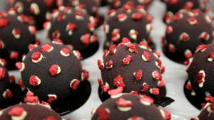 Cakes shaped like a microscopic view of the coronavirus are seen at a bakery.(REUTERS) Cakes shaped like a microscopic view of the coronavirus are seen at a bakery.(REUTERS)