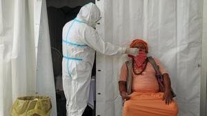 It has said containment zones should be limited to places such as resettlement colonies and slums, and contact-tracing activities have to be rationalised and districts should follow leads provided by their own surveillance instead of just chasing targets when it comes to testing.(ANI) It has said containment zones should be limited to places such as resettlement colonies and slums, and contact-tracing activities have to be rationalised and districts should follow leads provided by their own surveillance instead of just chasing targets when it comes to testing.(ANI)