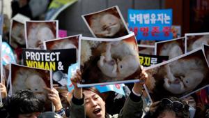 The court did little more than defer its first action on an abortion-related issue since the death of Justice Ruth Bader Ginsburg last month.(REUTERS) The court did little more than defer its first action on an abortion-related issue since the death of Justice Ruth Bader Ginsburg last month.(REUTERS)