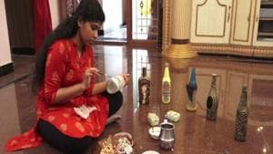Jennifer, a 2nd-year college student from Madurai, wanted to improve her childhood interest in making handicrafts during the free time amid the Covid-19 outbreak.(Asian News International) Jennifer, a 2nd-year college student from Madurai, wanted to improve her childhood interest in making handicrafts during the free time amid the Covid-19 outbreak.(Asian News International)