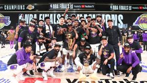 The Los Angeles Lakers poses for a photo together after winning Game Six of the NBA Finals.(Getty Images) The Los Angeles Lakers poses for a photo together after winning Game Six of the NBA Finals.(Getty Images)