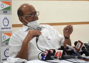 Nationalist Congress Party (NCP) chief Sharad Pawar addresses the media in Mumbai in this file photo. Pawar, who is an ally of Uddhav Thackeray’s Shiv Sena, talked about the “intemperate language” used by BS Koshyari.(ANI Photo) Nationalist Congress Party (NCP) chief Sharad Pawar addresses the media in Mumbai in this file photo. Pawar, who is an ally of Uddhav Thackeray’s Shiv Sena, talked about the “intemperate language” used by BS Koshyari.(ANI Photo)