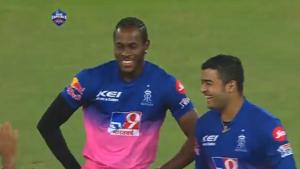 IPL 2020: Jofra Archer performs the Bihu dance with Riyal Parag.(Screegrab from @IPL) IPL 2020: Jofra Archer performs the Bihu dance with Riyal Parag.(Screegrab from @IPL)