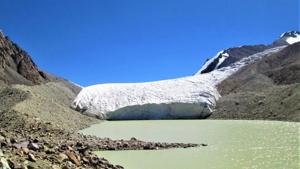 Understanding past moisture source for rain and snowfall over the Himalayan glaciers can also help understand how climate change will impact them in the future, authors of the study said.(Wadia Institute of Himalayan Geology/HT Photo) Understanding past moisture source for rain and snowfall over the Himalayan glaciers can also help understand how climate change will impact them in the future, authors of the study said.(Wadia Institute of Himalayan Geology/HT Photo)