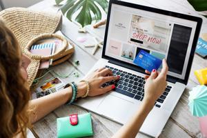 In a survey, 79% shoppers said they will consider buying festive items online to support local artisans and businesses.(Photo: Shutterstock) In a survey, 79% shoppers said they will consider buying festive items online to support local artisans and businesses.(Photo: Shutterstock)