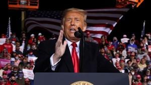 U.S. President Donald Trump holds a campaign rally at John Murtha Johnstown-Cambria County Airport in Johnstown, Pennsylvania, US on October 13, 2020.(Reuters Photo) U.S. President Donald Trump holds a campaign rally at John Murtha Johnstown-Cambria County Airport in Johnstown, Pennsylvania, US on October 13, 2020.(Reuters Photo)