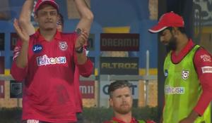 IPL 2020: James Neesham simply sat out there without an expression in his face.(Screengrab) IPL 2020: James Neesham simply sat out there without an expression in his face.(Screengrab)