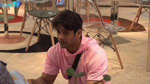 Bigg Boss 14 written update day 12: Sidharth Shukla remembers his late father