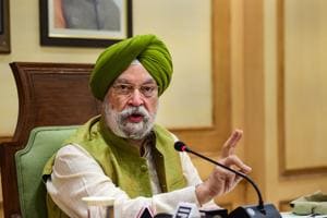 Union minister Hardeep Singh Puri recenly said foreign airlines’ flights will not be allowed at expense of Indian airlines.(PTI)