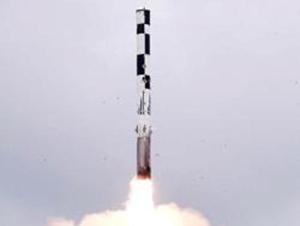 The Indian Air Force (IAF) on Sunday congratulated the DRDO on the successful test-firing of BrahMos supersonic cruise missile.(ANI file photo) The Indian Air Force (IAF) on Sunday congratulated the DRDO on the successful test-firing of BrahMos supersonic cruise missile.(ANI file photo)