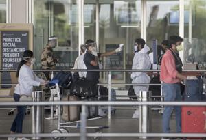 In another case, a city resident who landed from Dubai was intercepted and examination of his checked in-baggage revealed nine hair gel tubes in his possession.(Satyabrata Tripathy/ Representative image) In another case, a city resident who landed from Dubai was intercepted and examination of his checked in-baggage revealed nine hair gel tubes in his possession.(Satyabrata Tripathy/ Representative image)