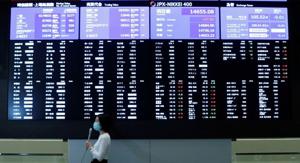 European blue-chip stocks index rose 0.8% even as new Covid-19 cases were growing at over 150,000 a day in Europe. Parts of the UK were put into lockdown and France imposed curfews.(Reuters photo) European blue-chip stocks index rose 0.8% even as new Covid-19 cases were growing at over 150,000 a day in Europe. Parts of the UK were put into lockdown and France imposed curfews.(Reuters photo)