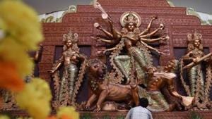 A view of a pandal of goddess Durga seen ahead of Durga Puja, at Chittaranjan Park, in New Delhi.(Sanchit Khanna/HT PHOTO) A view of a pandal of goddess Durga seen ahead of Durga Puja, at Chittaranjan Park, in New Delhi.(Sanchit Khanna/HT PHOTO)