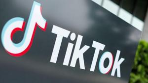Pakistan’s telecom regulator on Monday announced that it was lifting a ban on popular video-sharing app TikTok.(REUTERS) Pakistan’s telecom regulator on Monday announced that it was lifting a ban on popular video-sharing app TikTok.(REUTERS)