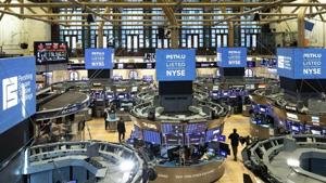 Advancing issues outnumbered declining ones on the NYSE by a 2.13-to-1 ratio; on Nasdaq, a 1.16-to-1 ratio favored advancers.(AP) Advancing issues outnumbered declining ones on the NYSE by a 2.13-to-1 ratio; on Nasdaq, a 1.16-to-1 ratio favored advancers.(AP)