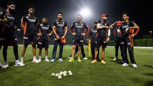 IPL 2020: RCB players gather during a practice session.(RCB/Twitter) IPL 2020: RCB players gather during a practice session.(RCB/Twitter)
