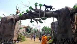 A puja pandal on the theme of The Jungle Book in Kolkata.(ANI) A puja pandal on the theme of The Jungle Book in Kolkata.(ANI)