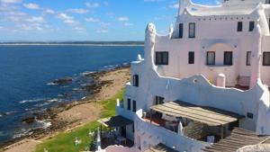 Punta del Este, Uruguay(Unsplash) Punta del Este, Uruguay(Unsplash)