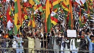 PDM had held two mammoth rallies in Gujranwala and Karachi in the past weeks seeking the ouster of Prime Minister Imran Khan.(AP) PDM had held two mammoth rallies in Gujranwala and Karachi in the past weeks seeking the ouster of Prime Minister Imran Khan.(AP)