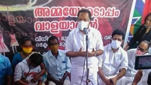 Ramesh Chennithala speaking after meeting the mother of the two girls.(HT PHOTO) Ramesh Chennithala speaking after meeting the mother of the two girls.(HT PHOTO)