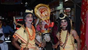 Officials will arrange for the lighting of lamps/ ‘deepdan’ as well as the continuous recital of the Ramayan for 8, 12 or 24 hours and organise similar other events at all places and temples related to Maharishi Valmiki on his jayanti on October 31(HT Archive) Officials will arrange for the lighting of lamps/ ‘deepdan’ as well as the continuous recital of the Ramayan for 8, 12 or 24 hours and organise similar other events at all places and temples related to Maharishi Valmiki on his jayanti on October 31(HT Archive)