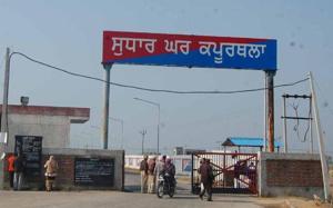 Kapurthala Modern Jail deputy superintendent, security, Vijay Kawarpal, sustained minor injuries in the scuffle on Friday.(HT file photo) Kapurthala Modern Jail deputy superintendent, security, Vijay Kawarpal, sustained minor injuries in the scuffle on Friday.(HT file photo)