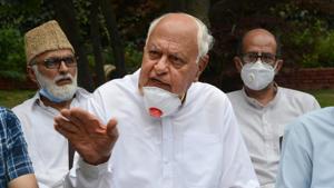 National Conference president and former J&K CM Farooq Abdullah (File Photo/PTI)(PTI) National Conference president and former J&K CM Farooq Abdullah (File Photo/PTI)(PTI)