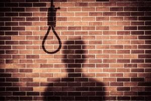 Local people told the police that the farmer recently went to Chennai for treatment and had borrowed money from people.(Getty Images/iStockphoto) Local people told the police that the farmer recently went to Chennai for treatment and had borrowed money from people.(Getty Images/iStockphoto)