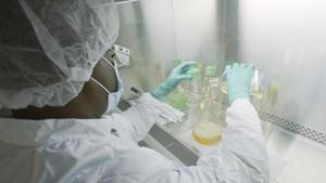 As of Thursday, there were 45,457 Covid-19 patients in US hospitals, the highest number since August 14.(AP) As of Thursday, there were 45,457 Covid-19 patients in US hospitals, the highest number since August 14.(AP)