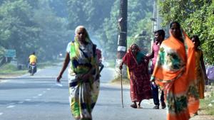Voters during the first phase assembly election in the Bikram assembly constituency in Patna, Bihar.(Parwaz Khan / Hindustan Times) Voters during the first phase assembly election in the Bikram assembly constituency in Patna, Bihar.(Parwaz Khan / Hindustan Times)
