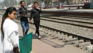 The Railway Ministry has said that as per Department of Personnel & Training (DoPT) instructions in July 2020, all officials who have the basic pay of above Rs 43,600 are not to be paid the night duty allowance.(HT Photo) The Railway Ministry has said that as per Department of Personnel & Training (DoPT) instructions in July 2020, all officials who have the basic pay of above Rs 43,600 are not to be paid the night duty allowance.(HT Photo)