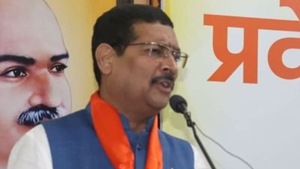 Jharkhand BJP chief and Rajya Sabha MP Deepak Prakash allegedly tried to destabilise the JMM-Congress-RJD government in the state.(Twitter/@dprakashbjp) Jharkhand BJP chief and Rajya Sabha MP Deepak Prakash allegedly tried to destabilise the JMM-Congress-RJD government in the state.(Twitter/@dprakashbjp)