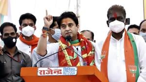 BJP MP Jyotiraditya Scindia addressing an election rally at Raisen district in Bhopal on Thursday.(ANI File Photo) BJP MP Jyotiraditya Scindia addressing an election rally at Raisen district in Bhopal on Thursday.(ANI File Photo)