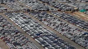 Maruti Suzuki, the country’s biggest automaker, said it sold 182,448 vehicles in October, an increase of nearly 19% over the same period last year.(Reuters | Representational Image) Maruti Suzuki, the country’s biggest automaker, said it sold 182,448 vehicles in October, an increase of nearly 19% over the same period last year.(Reuters | Representational Image)
