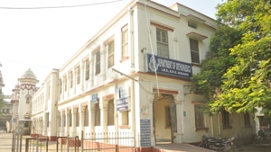 A wing of the Banaras Hindu University hospital.(Rajesh Kumar/HT PHOTO) A wing of the Banaras Hindu University hospital.(Rajesh Kumar/HT PHOTO)