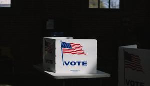 Over a dozen incumbents of both parties from safe districts have been easily re-elected as polls are beginning to close in some eastern and Midwestern states(Bloomberg) Over a dozen incumbents of both parties from safe districts have been easily re-elected as polls are beginning to close in some eastern and Midwestern states(Bloomberg)