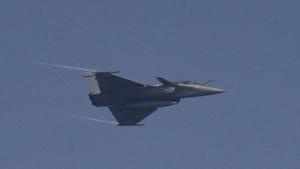 The IAF is expecting three to four Rafale jets being delivered every two months, with all the 36 planes likely to join the air force’s combat fleet by the year-end.(Sanjeev Verma/HT PHOTO) The IAF is expecting three to four Rafale jets being delivered every two months, with all the 36 planes likely to join the air force’s combat fleet by the year-end.(Sanjeev Verma/HT PHOTO)