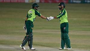 Pakistan skipper Babar Azam and Mohammad Hafeez(Twitter) Pakistan skipper Babar Azam and Mohammad Hafeez(Twitter)