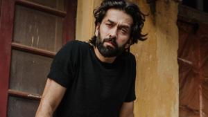 Nakuul Mehta and his wife are expecting. He announced the same on Instagram. Nakuul Mehta and his wife are expecting. He announced the same on Instagram.
