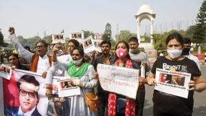 Patna, India-November 8, 2020: People demonstrating in support of Arnab Goswami at Kargil Chowk, in Patna, Bihar, India on Sunday, November 08, 2020. (Photo by Santosh Kumar/ Hindustan Times) Patna, India-November 8, 2020: People demonstrating in support of Arnab Goswami at Kargil Chowk, in Patna, Bihar, India on Sunday, November 08, 2020. (Photo by Santosh Kumar/ Hindustan Times)