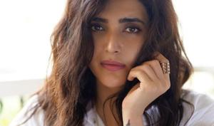 Karishma feels the song is quite a catchy and peppy with a fun and sexy vibe to it. Karishma feels the song is quite a catchy and peppy with a fun and sexy vibe to it.