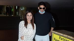 Sidharth Shukla and Shehnaaz Gill are back in the Bay.(Varinder Chawla) Sidharth Shukla and Shehnaaz Gill are back in the Bay.(Varinder Chawla)
