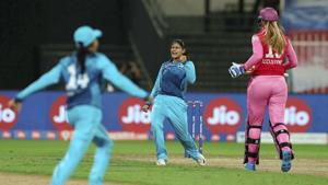 Radha Yadav of Supernovas celebrates her team's win over Trailblazers in the Women’s T20 Challenge 2020, in Sharjah, United Arab Emirates.(PTI) Radha Yadav of Supernovas celebrates her team's win over Trailblazers in the Women’s T20 Challenge 2020, in Sharjah, United Arab Emirates.(PTI)